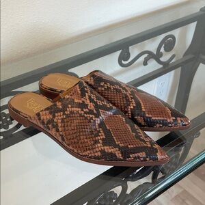 Franco Sarto Tan and Black Snake Print Women’s Slip-Ons